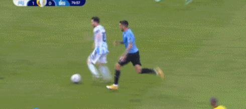 阿根廷vs乌拉圭（美洲杯：梅西多次造险+助攻，阿根廷1比0乌拉圭迎首胜）