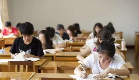 中考在即，这些“物品”不要带进考场，“无意”违规会被视为作弊