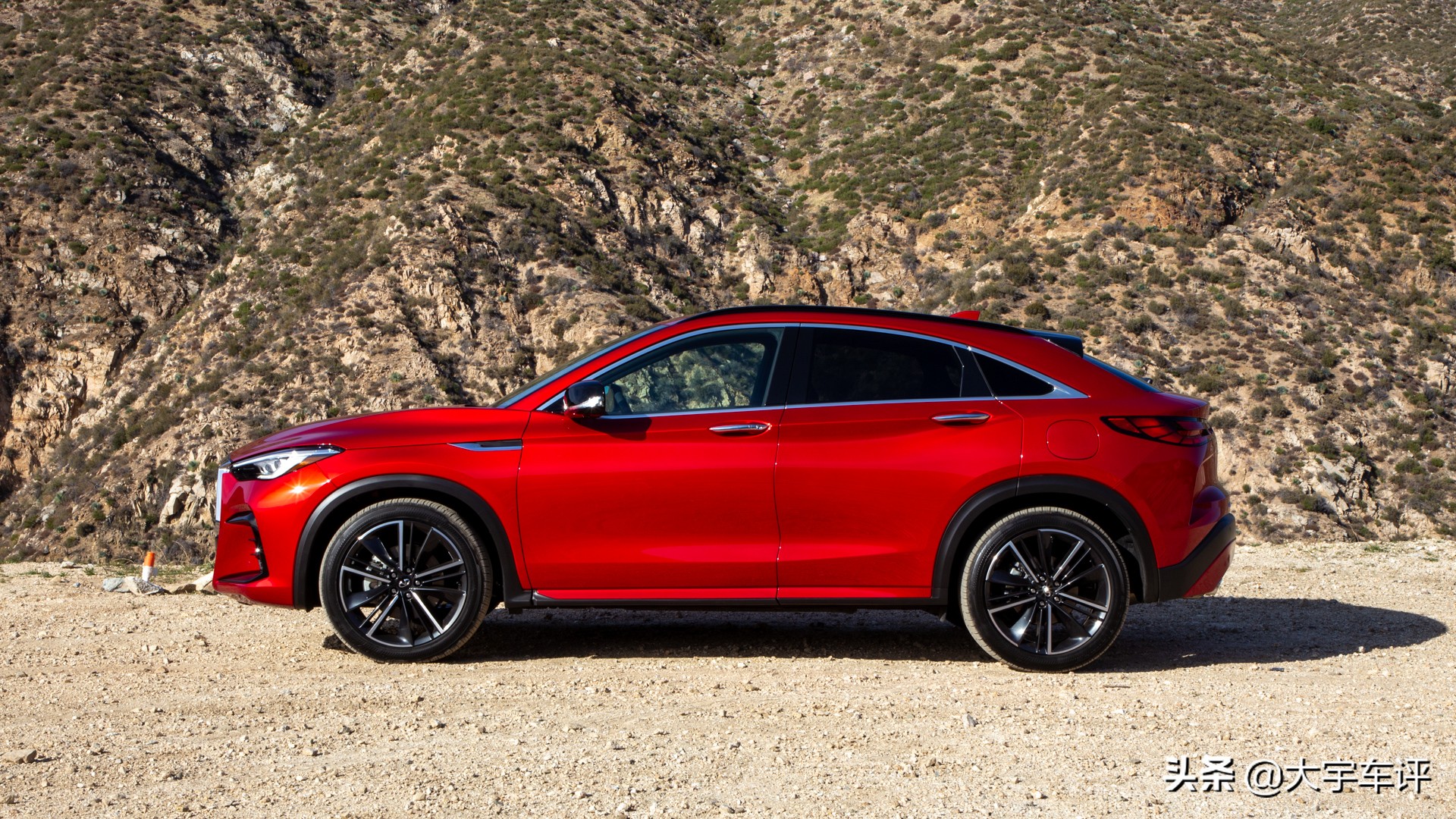 2022款英菲尼迪QX55试驾：车是好车！但CVT依旧是败笔