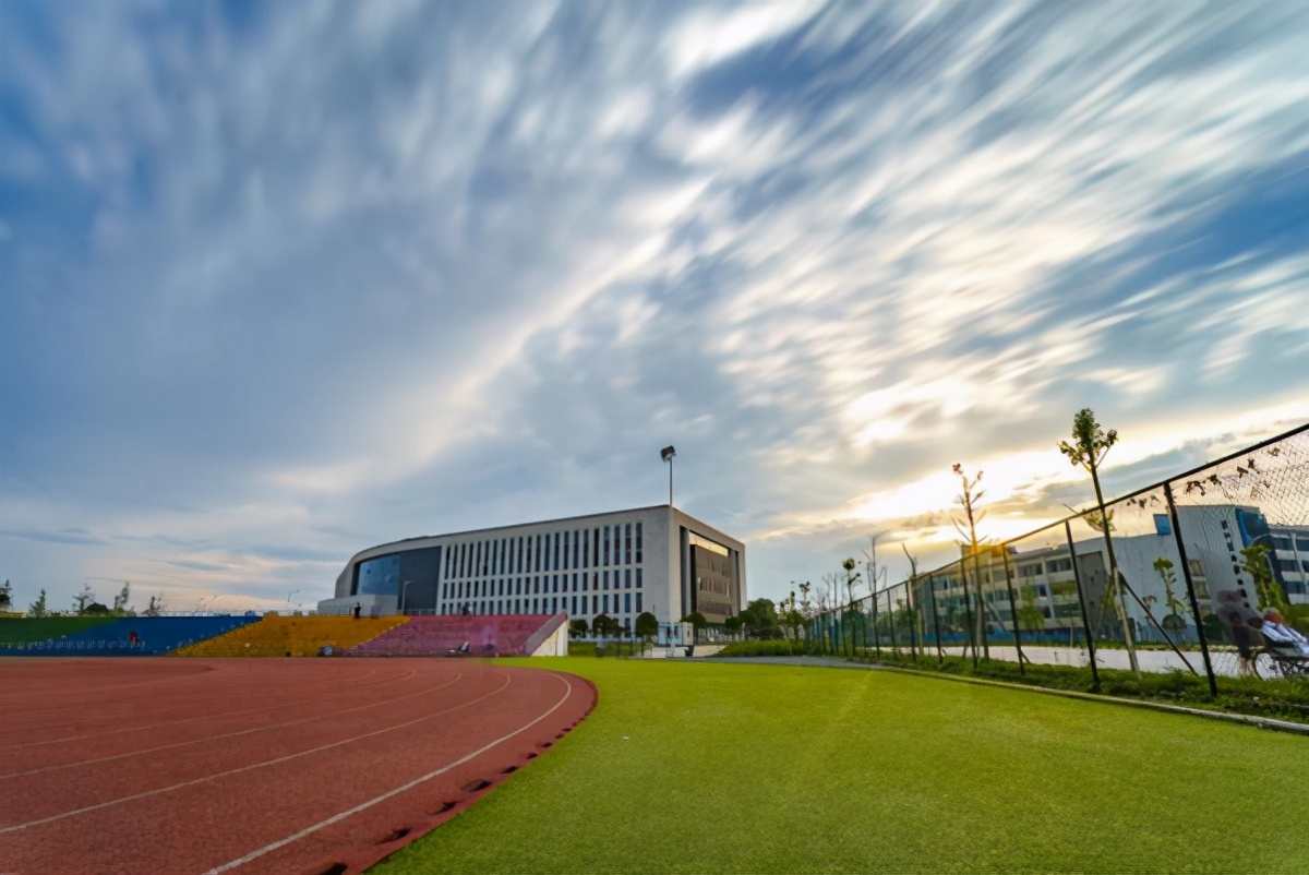 成都理工大学，四川最“热”的大学之一！