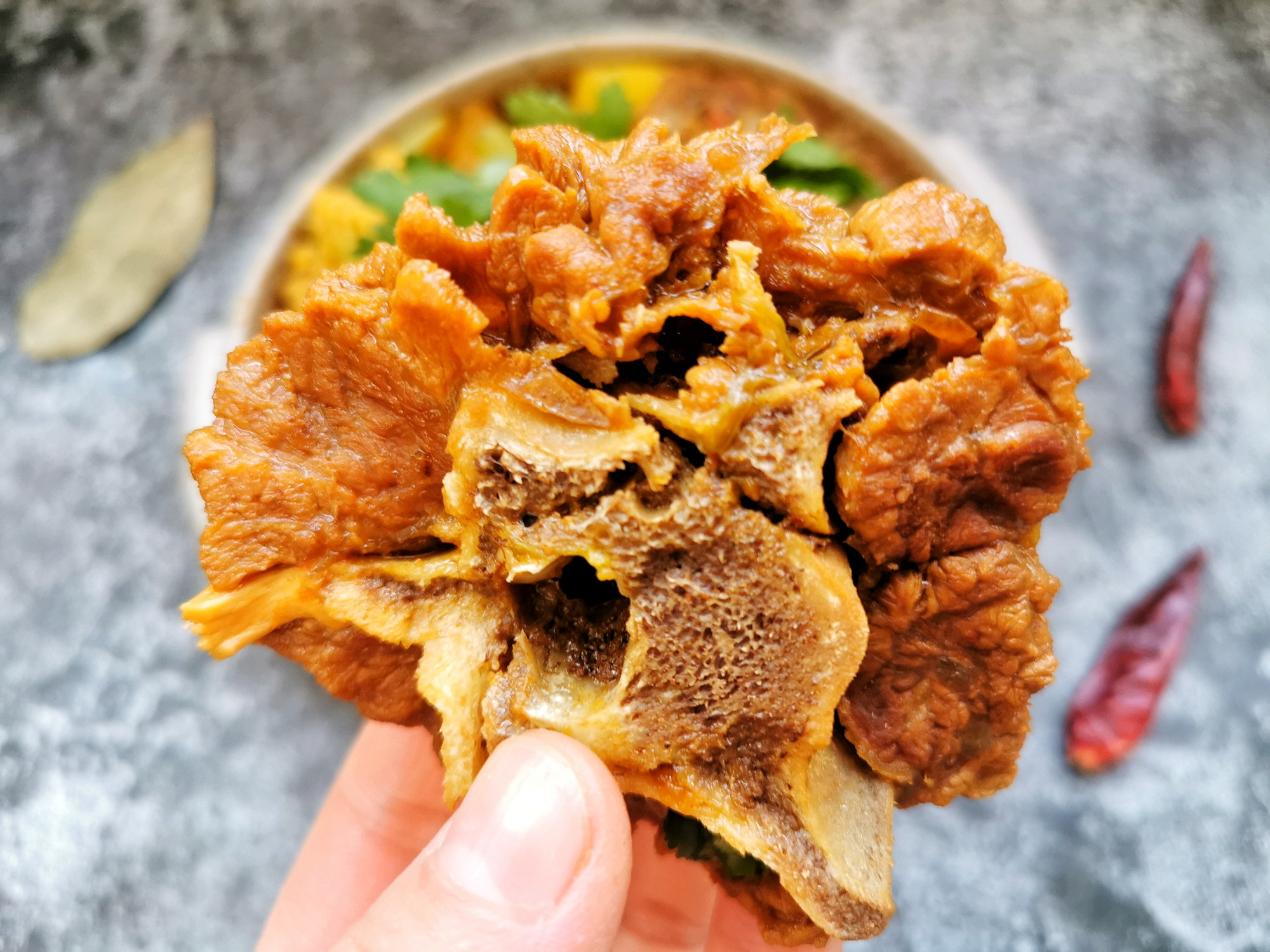 天冷，羊蝎子要多吃，比牛肉便宜，比猪肉低脂，炖一锅滋补又解馋