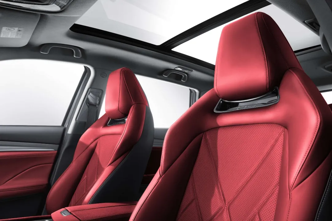1.5T、2.0T任选,都是超人气SUV,谁才是真正的“普拉斯”?