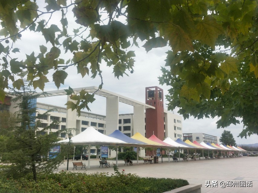 美丽的校园，威海职业学院