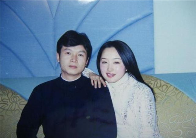 董文华为什么身败名 董文华犯了什么案子 - 星星快文