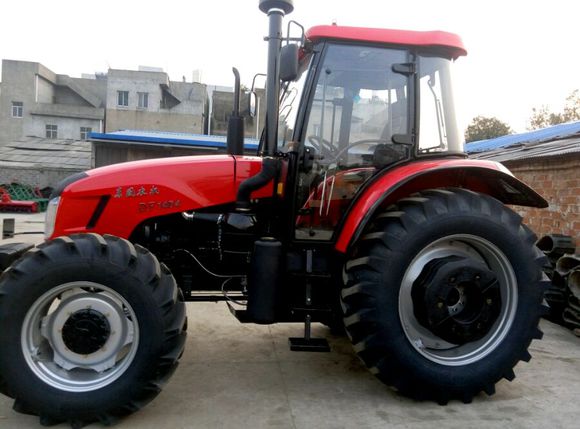 东风1404拖拉机怎么样?农村人用18万告诉你!