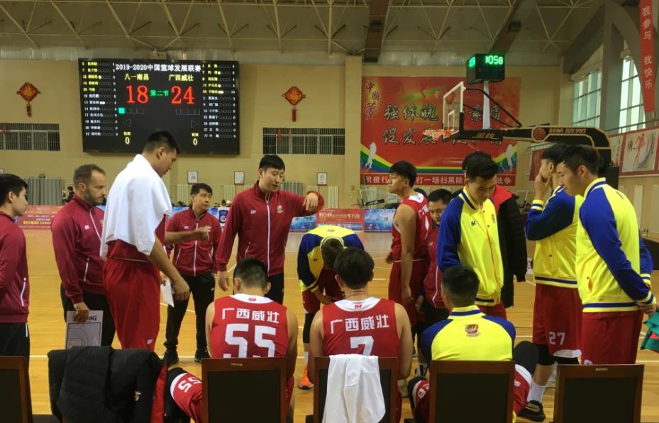 江凯cba哪里人(25岁浙江男篮旧将登陆NBL，曾助球队击败辽宁，获王仕鹏称赞)