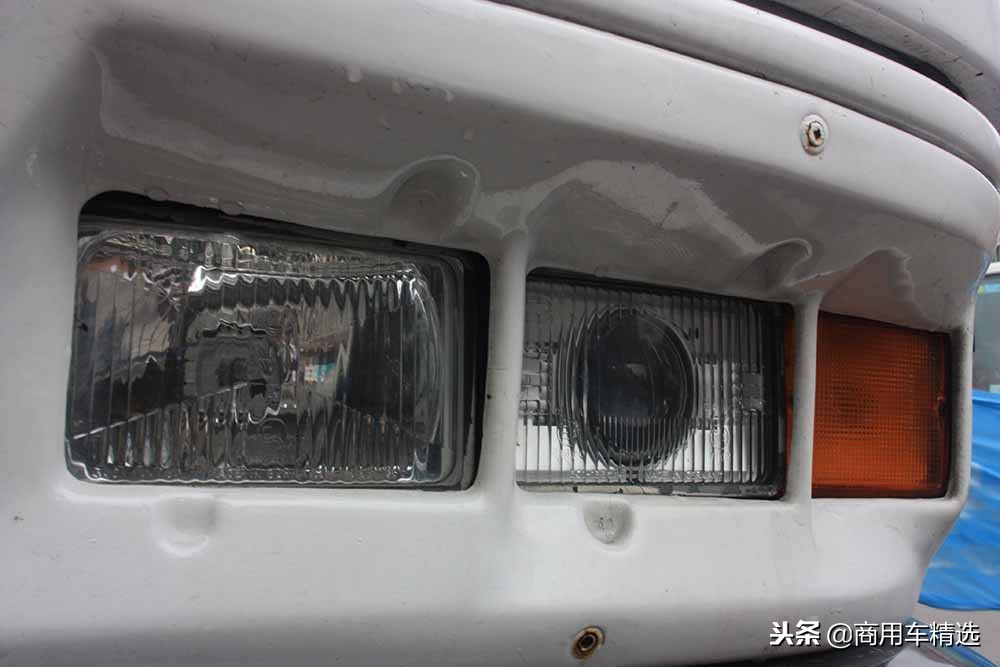 搭载道依茨V8风冷的国产豪华大客 曾经的北方尼奥普兰BFC6120客车