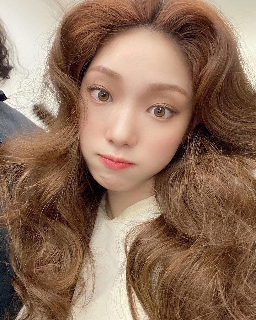 李圣经染蜜糖茶色嫩爆！夏日韩妞最爱咖啡拿铁 抹茶5款深发