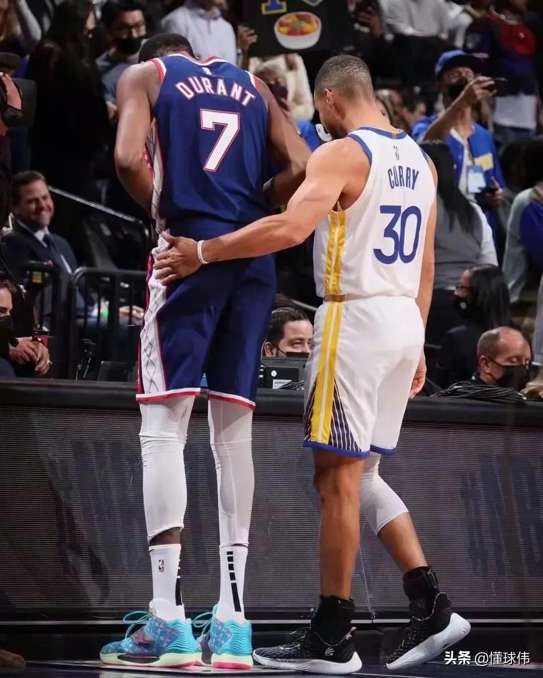 勇士当家球星是库里还是杜兰特(兄弟情深,库里和杜兰特关系依旧!
