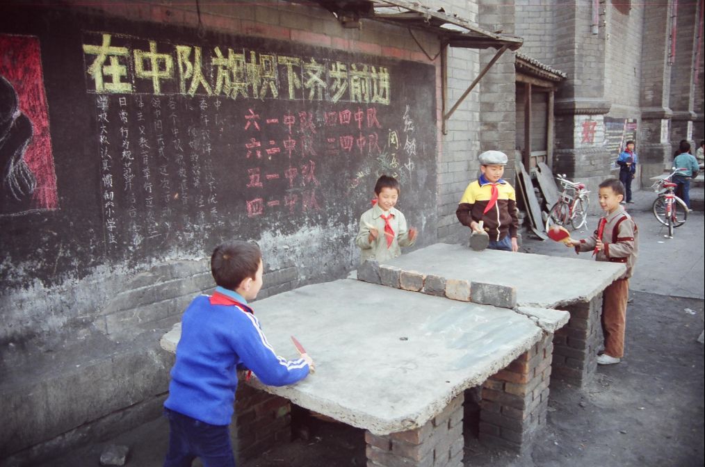 如果时光倒转,我愿意一直停留在那个无忧无虑的童年里