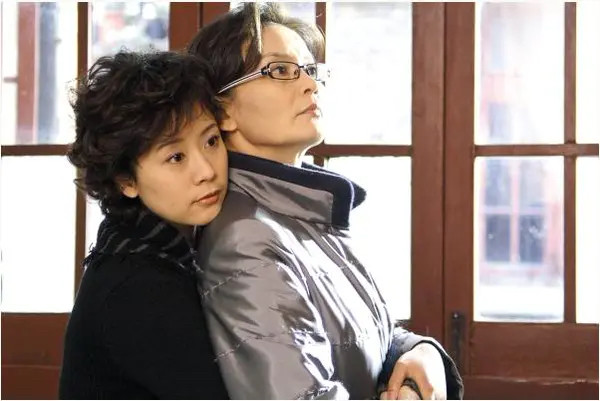 婆婆不是媳妇自己选的，是“买一赠一送的”，不该强迫媳妇爱婆婆