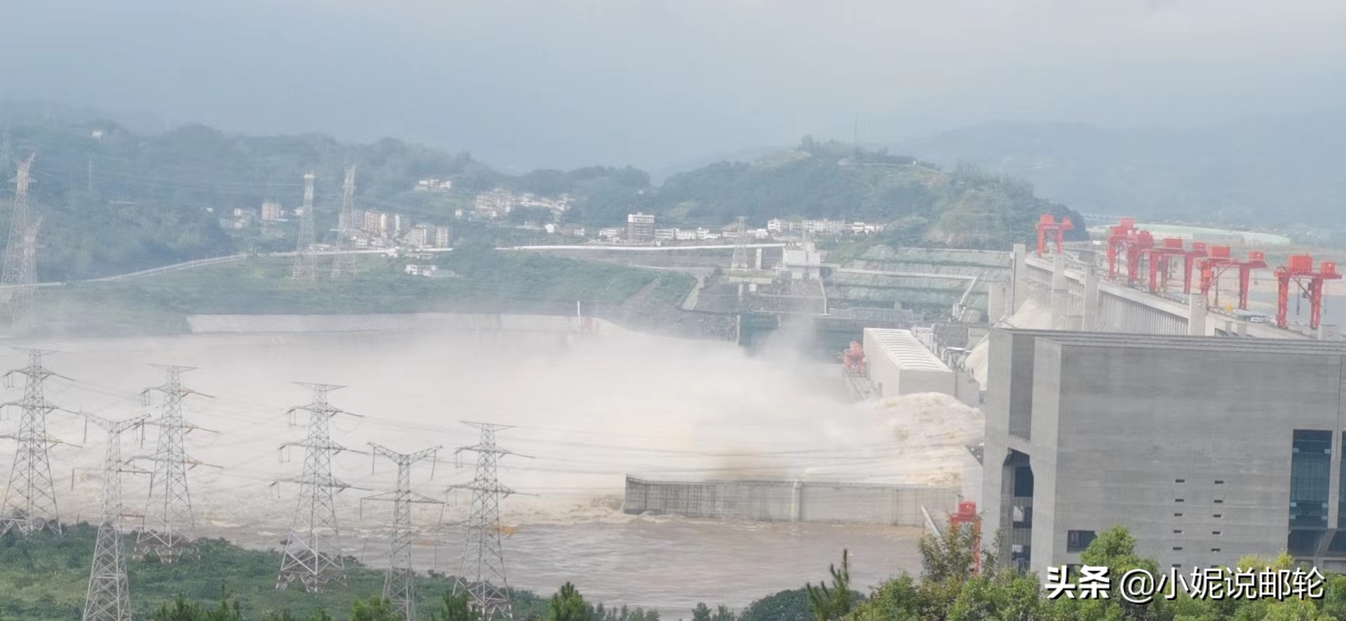 长江三峡指的是哪三峡（游三峡需要多少钱?）-第11张图片