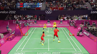 乒乓双打跑位口诀（羽毛球双打千万不能死记规则，打起来会跑位补位才是重点）