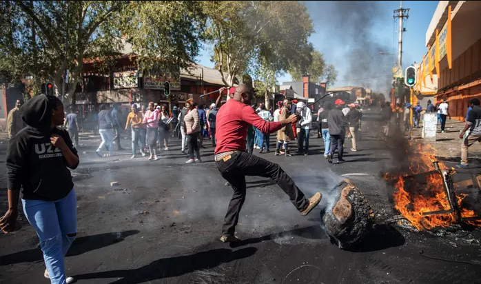 南非暴乱与资本主义的危局