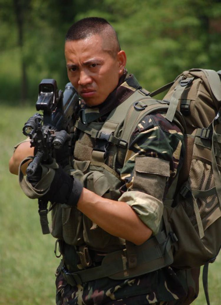 高飞是哪个电视剧军旅(《我是特种兵》已播10年了,主演没红,反而是小