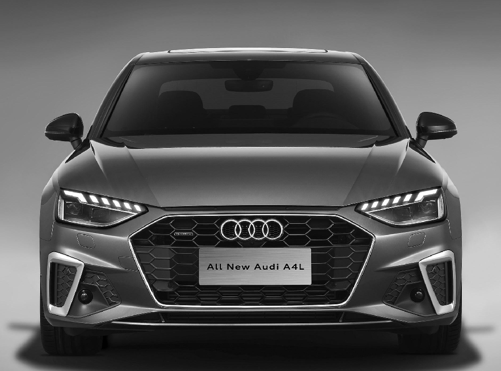 奥迪2020款A4L商务轿车，2021年款车型配置升级动力强劲