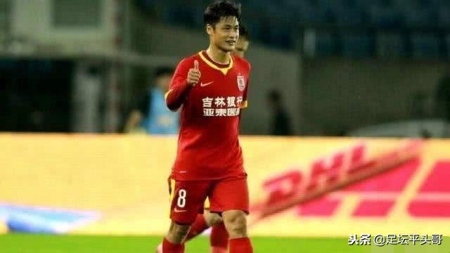 中超火神杯 为什么（球迷：我终于发现中超冠军奖杯为什么叫火神杯了）