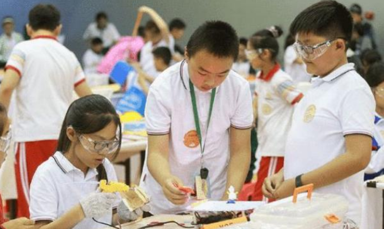 “双减”落实后，公立学校和私立学校的差距更加明显，家长别选错