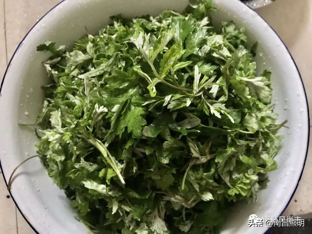 春雨如酥艾米果香