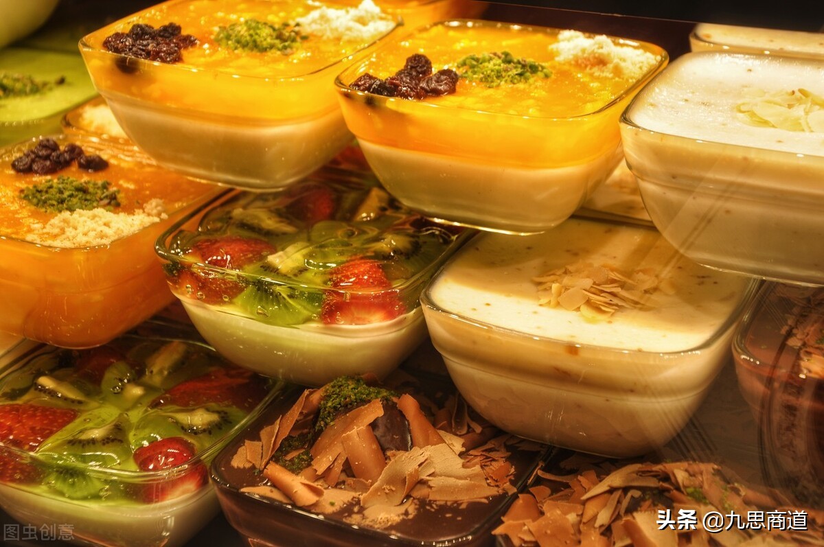 95后美女开蛋糕店，巧妙利用这2招，14天内吸引近1100名会员