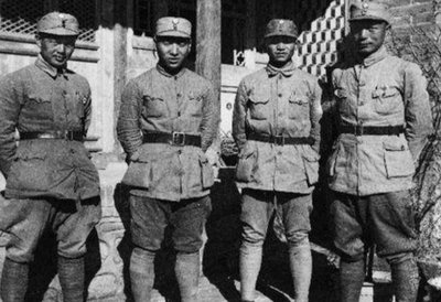 十大元帅40岁时是何身份：林彪是司令，陈毅是军长，贺龙挖野菜