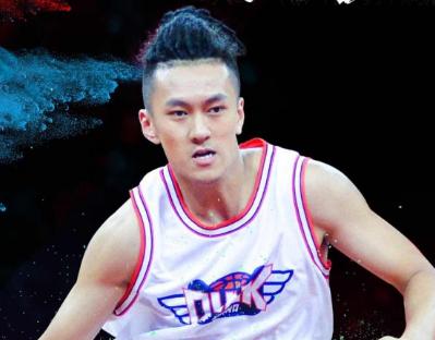 杨政为什么打不了cba（创造历史！街球好手杨政参加CBA选秀，草根球员进军职业并不是梦）-华海博客