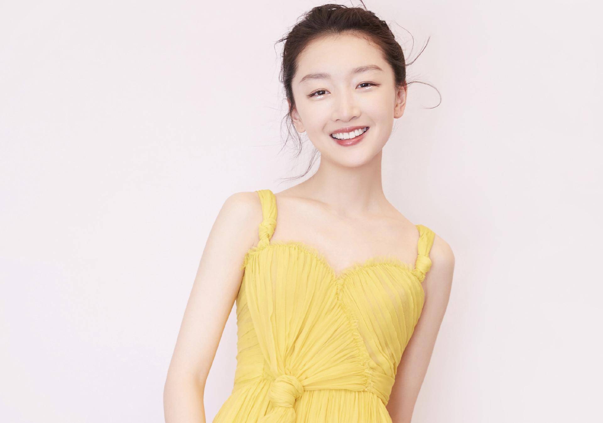 高考只拿了286分的周冬雨，凭什么能在娱乐圈中交满分？