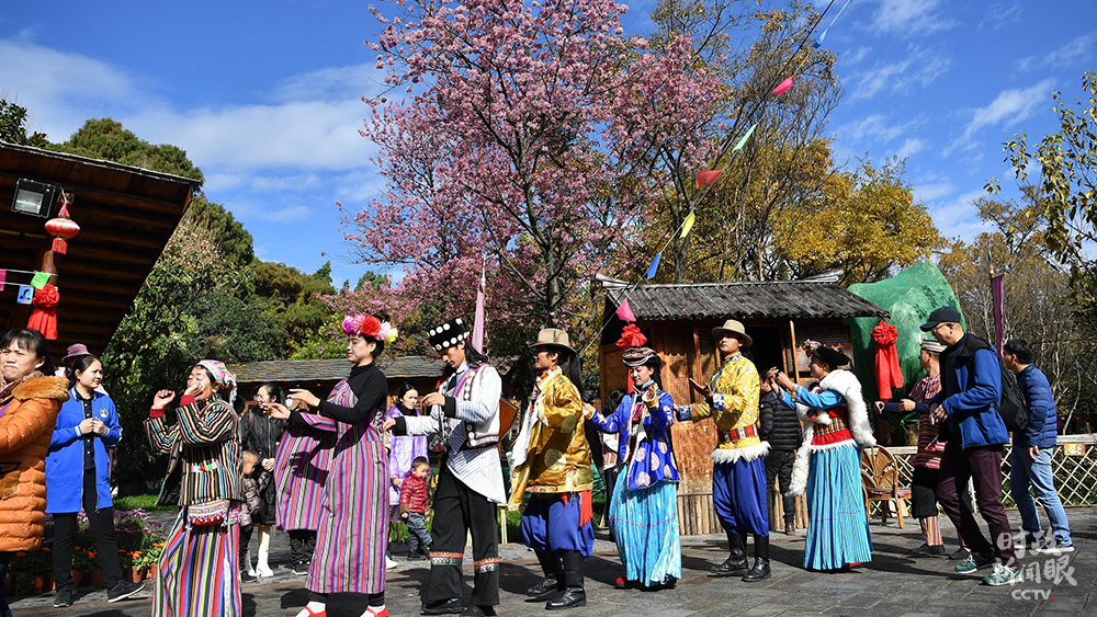 时政新闻眼丨在脱贫攻坚最大规模会议上，习近平要求这样兑现承诺