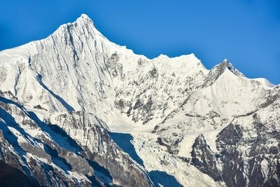 17名登山隊員集體遇難,當地將其列為禁地,揭秘梅里雪山的傳奇