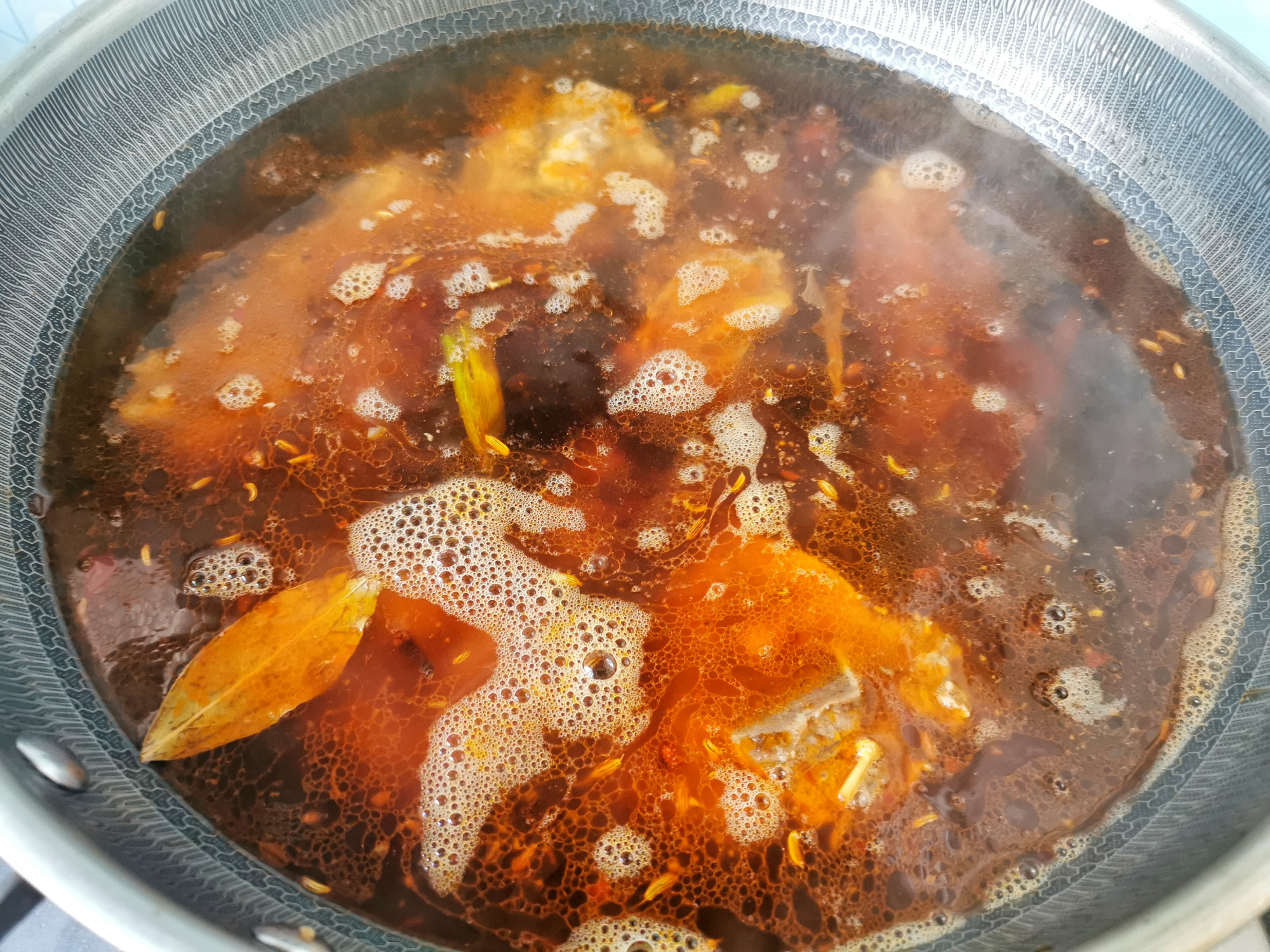 天冷，羊蝎子要多吃，比牛肉便宜，比猪肉低脂，炖一锅滋补又解馋