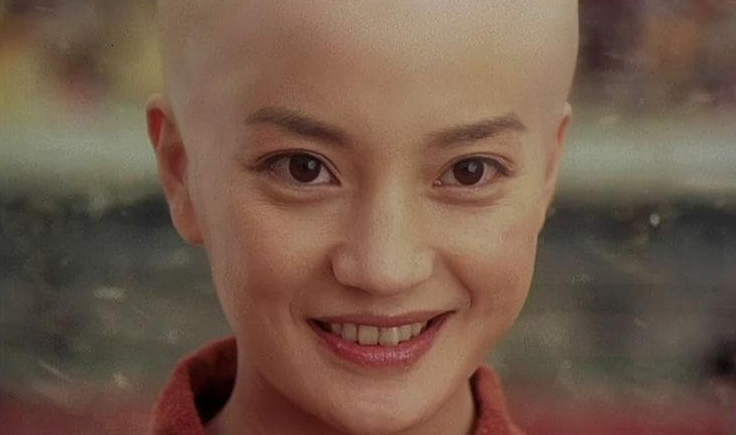 周星驰少林足球精彩视频(少林足球幕后:赵薇误以为周星驰追自己,三