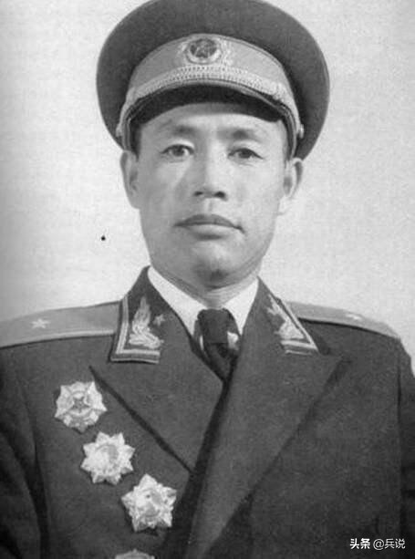 志愿军新战士高呼：缴枪不杀！韩军士兵听不懂，跑得更快