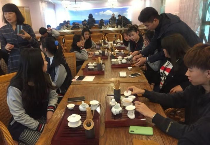 北京文理研修学院——开展特色文化茶艺课