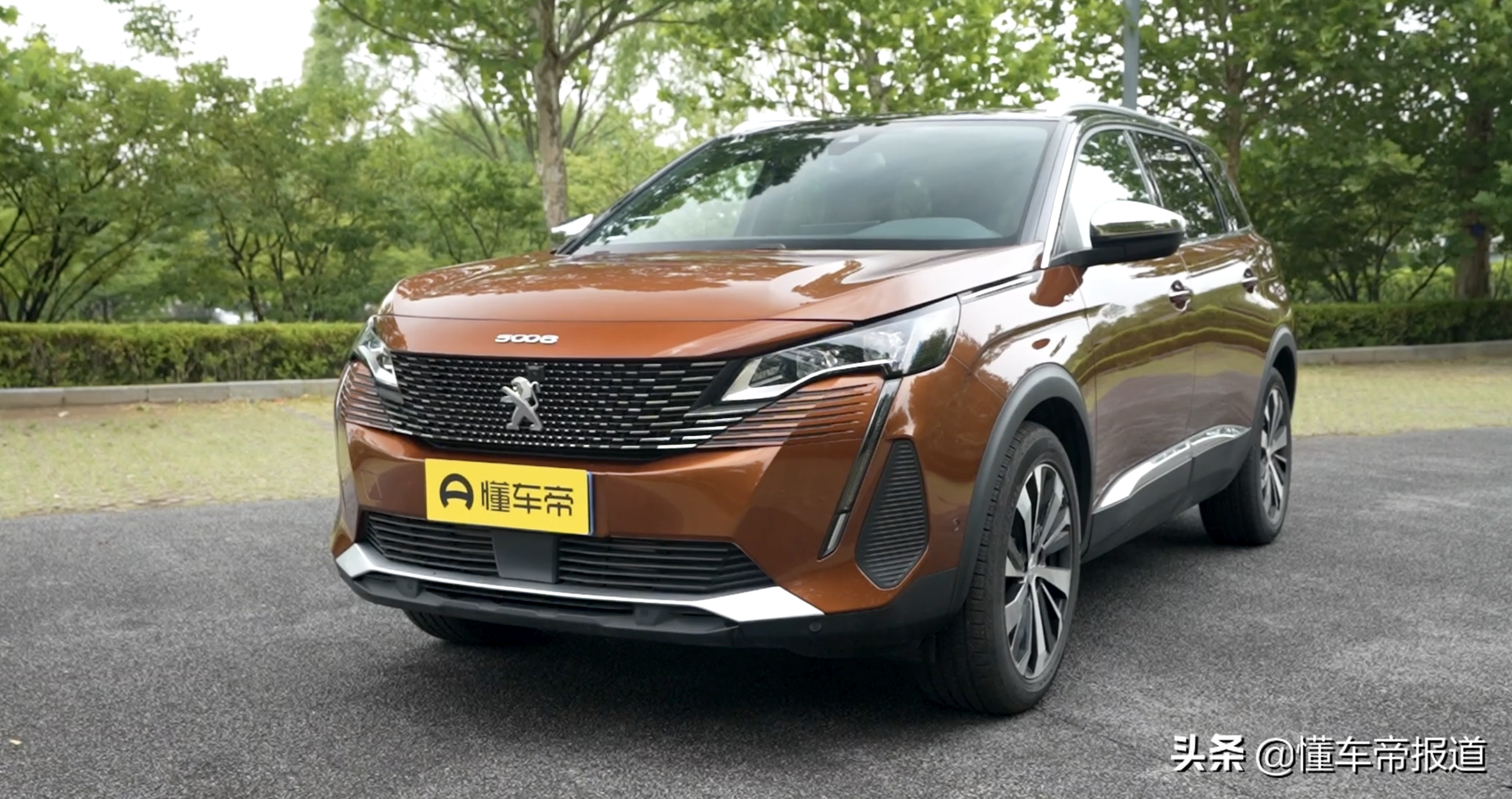 新车|独特风格是把"双刃剑"试驾新款东风标致5008