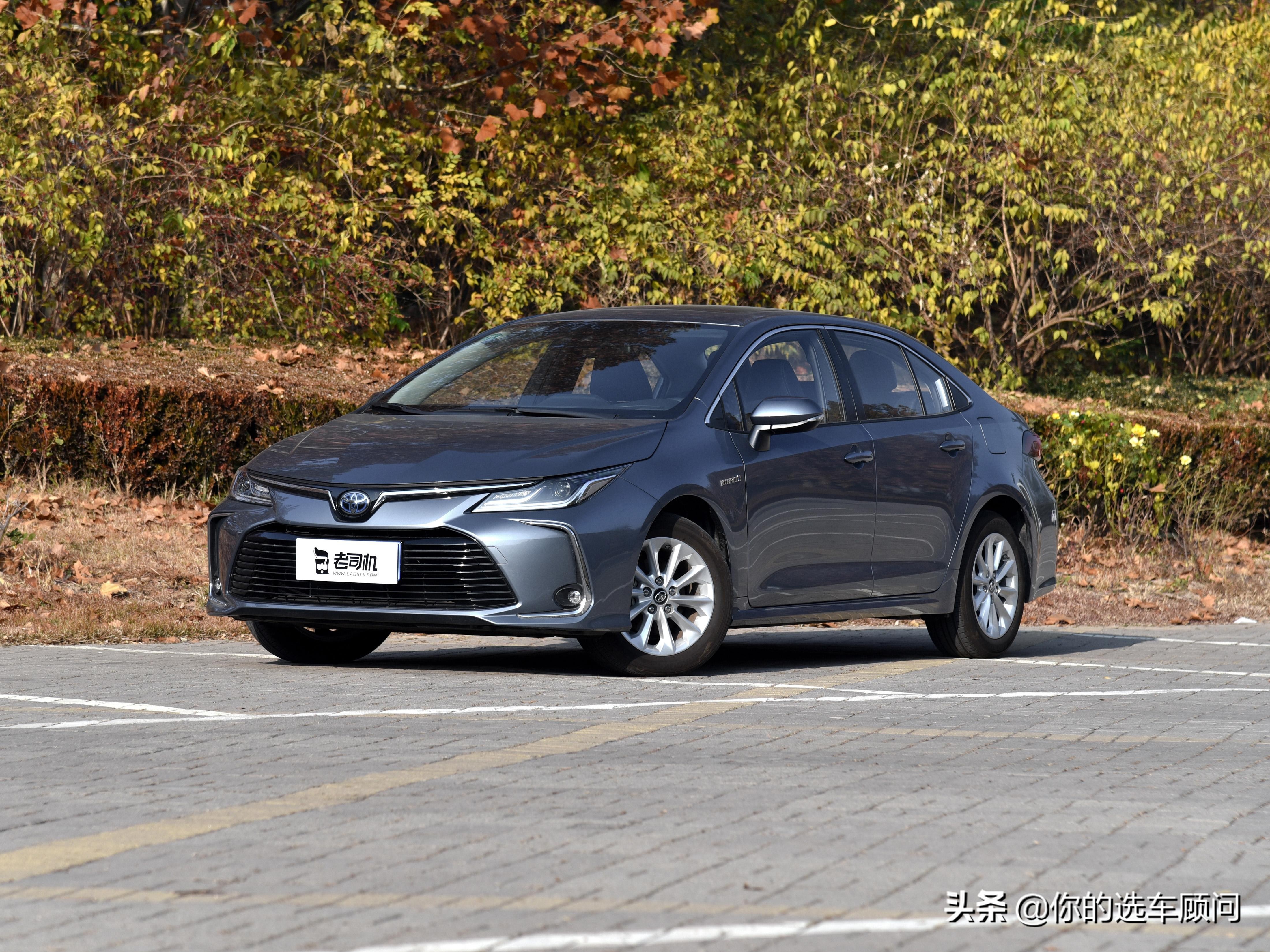 如果接受不了卡罗拉的三缸,又想买一台耐用又省油的紧凑型轿车的话