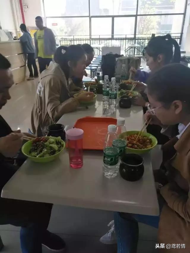 2019株洲南方航空高级技工学校春季招生报名需要带哪些资料