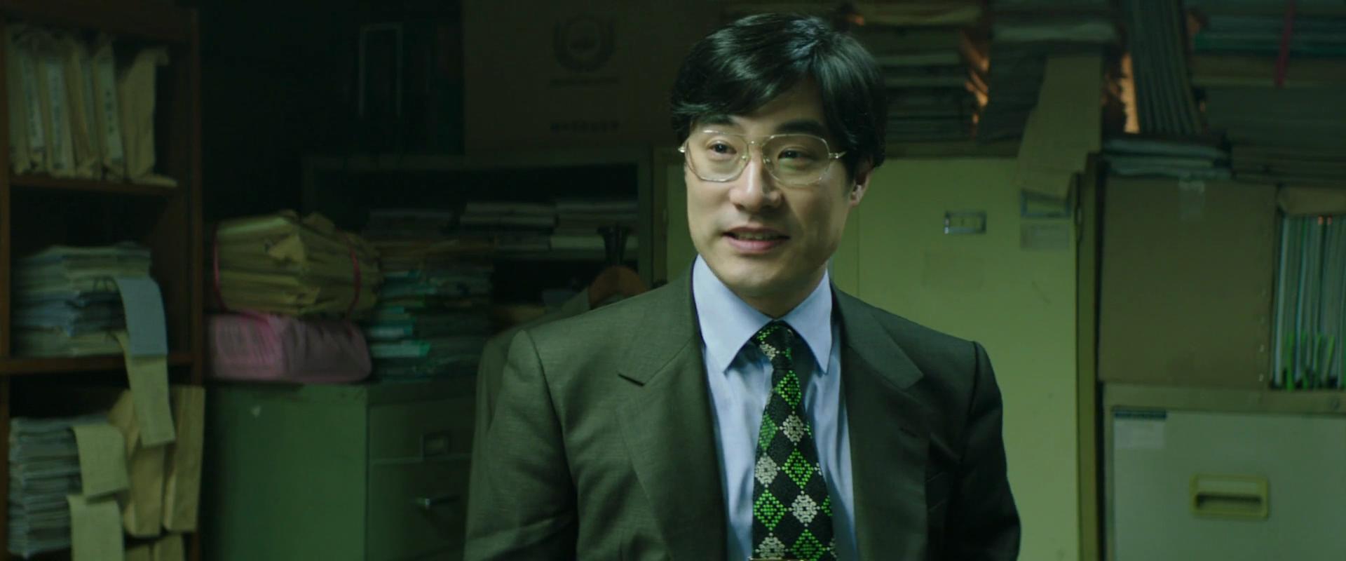 韩国高分电影《王者》，除了政治的腐败，更有一个男人的奋斗