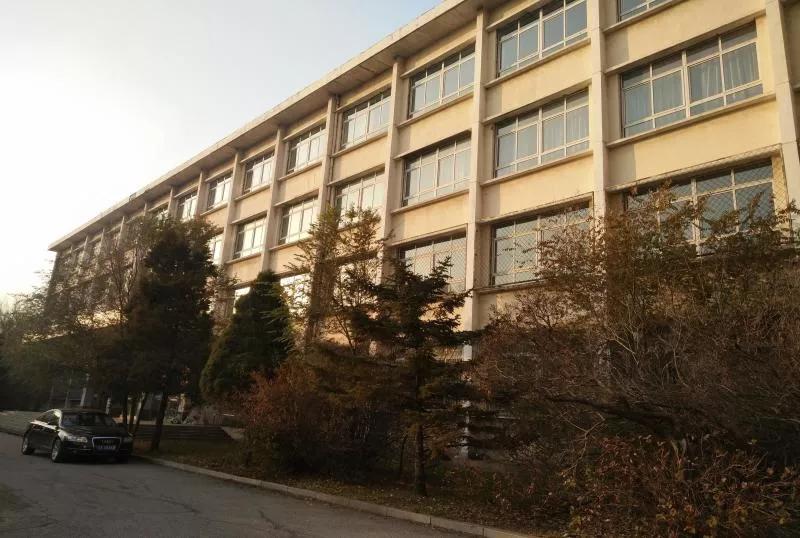 抚顺石油大学图片