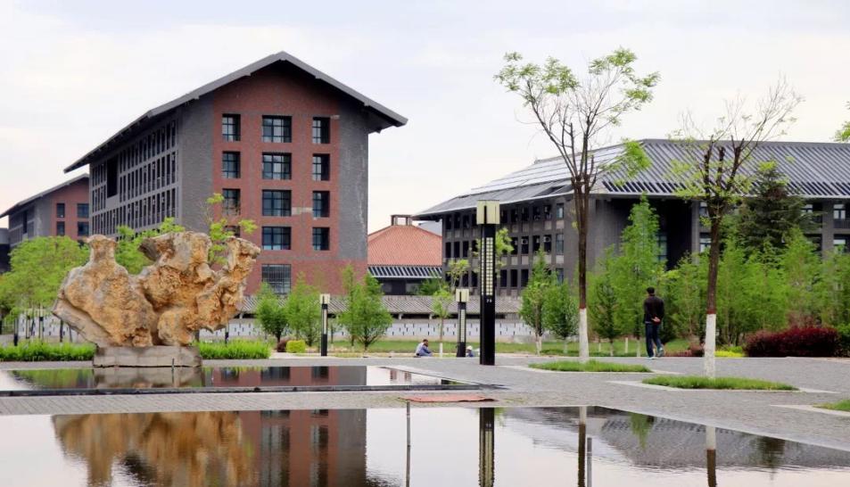 建筑科技大学草堂宿舍（高温预警）