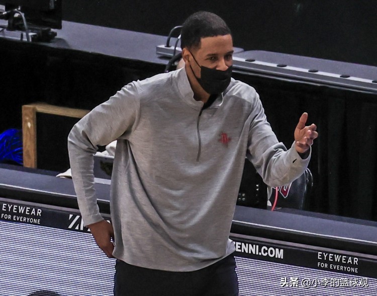 nba湖人为什么老是输给火箭(火箭不敌湖人 火箭攻防两端问题不断 这些问题的罪魁祸首到底是谁)