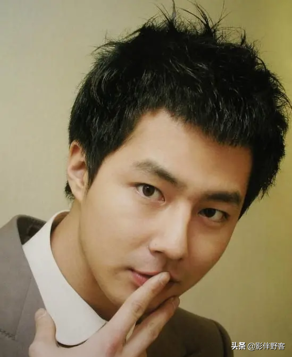 韩剧「学校」系列捧红的那些明星们，《学校2020》停拍，失望