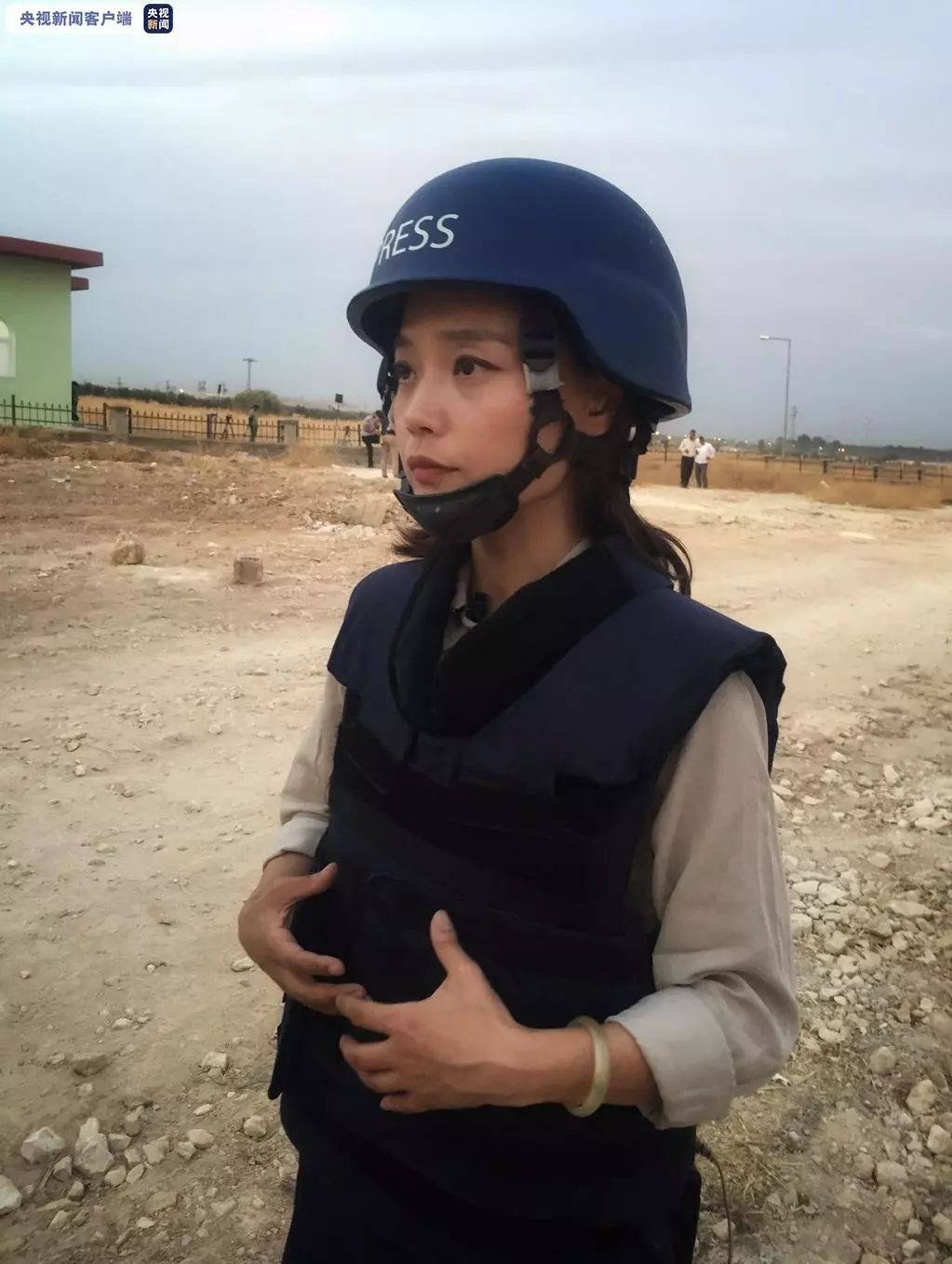 与我同行 打一字(央视记者前线手记丨触碰战争的痕迹)