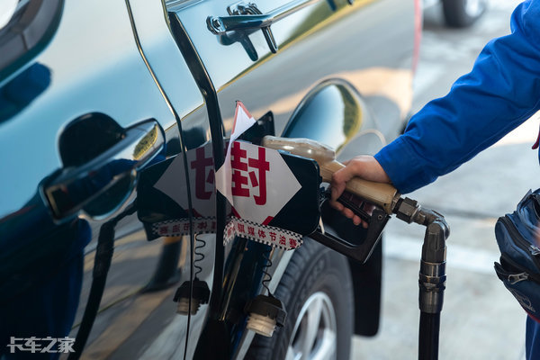 国六玉柴助力，最低油耗5.08L，日产新锐骐皮卡9.28万起