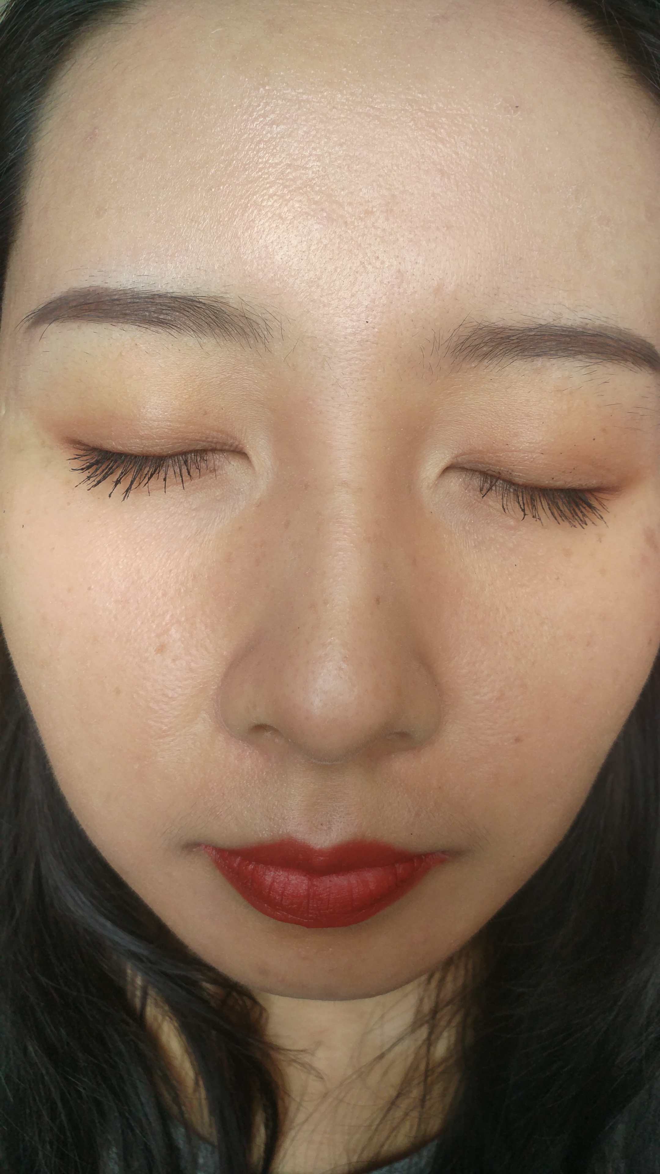 泰国Mistine睫毛膏真人使用测评！油皮必备，不晕染