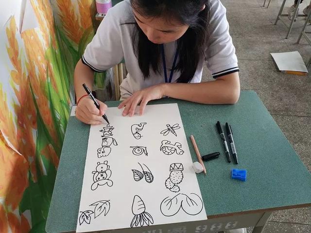 寒暑假成为幼师离职高峰期，学前教育专业学生，未来出路在哪？