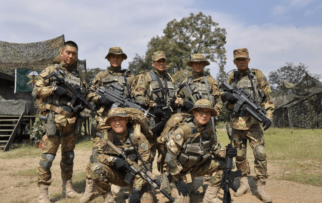 我是特种兵之利刃出鞘 我是特种兵之利刃出鞘未删版 - 大百科