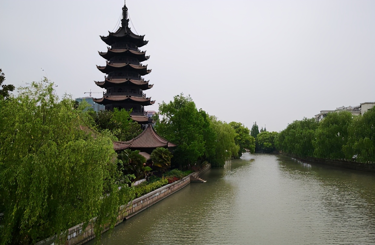 上海最美10大古镇，寻觅繁华都市身后的古朴风光