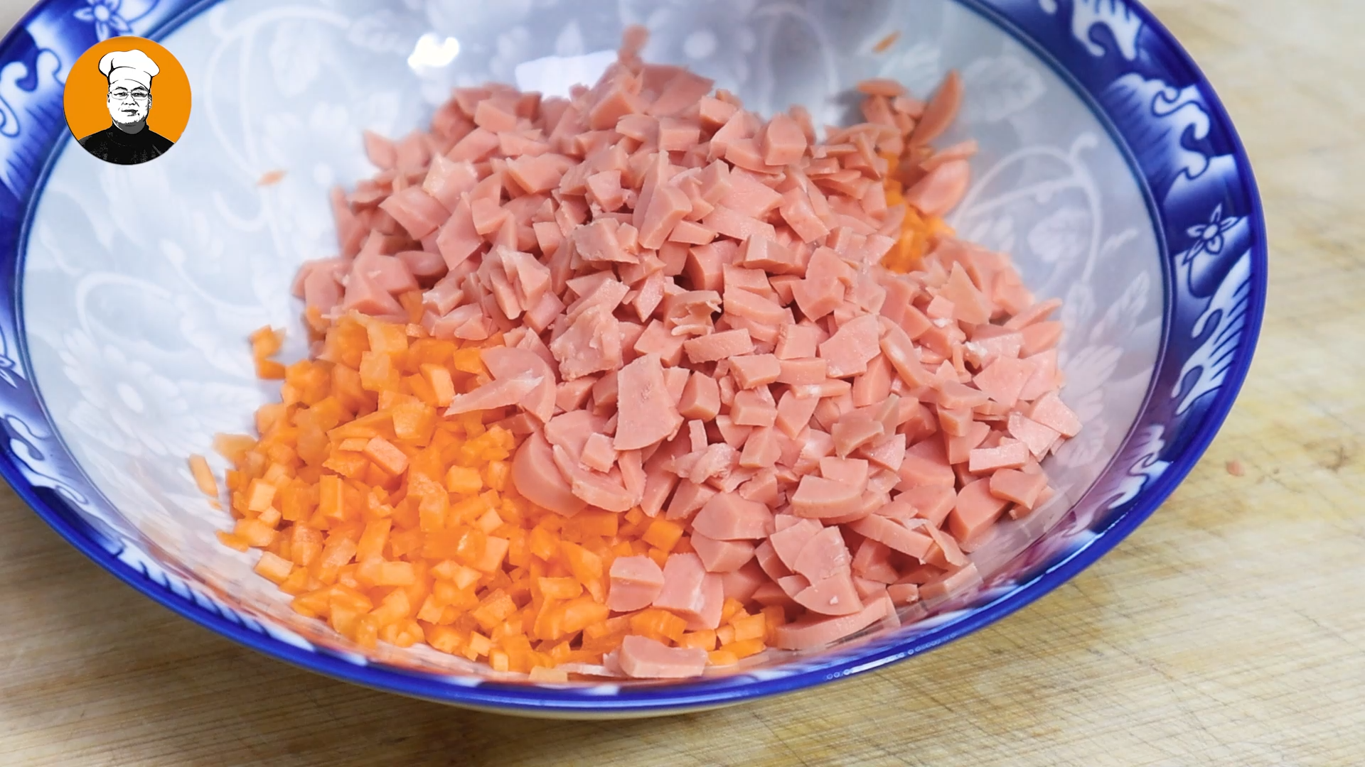 早餐别吃油条了，教你用土豆做早餐饼，外酥里软，健康营养