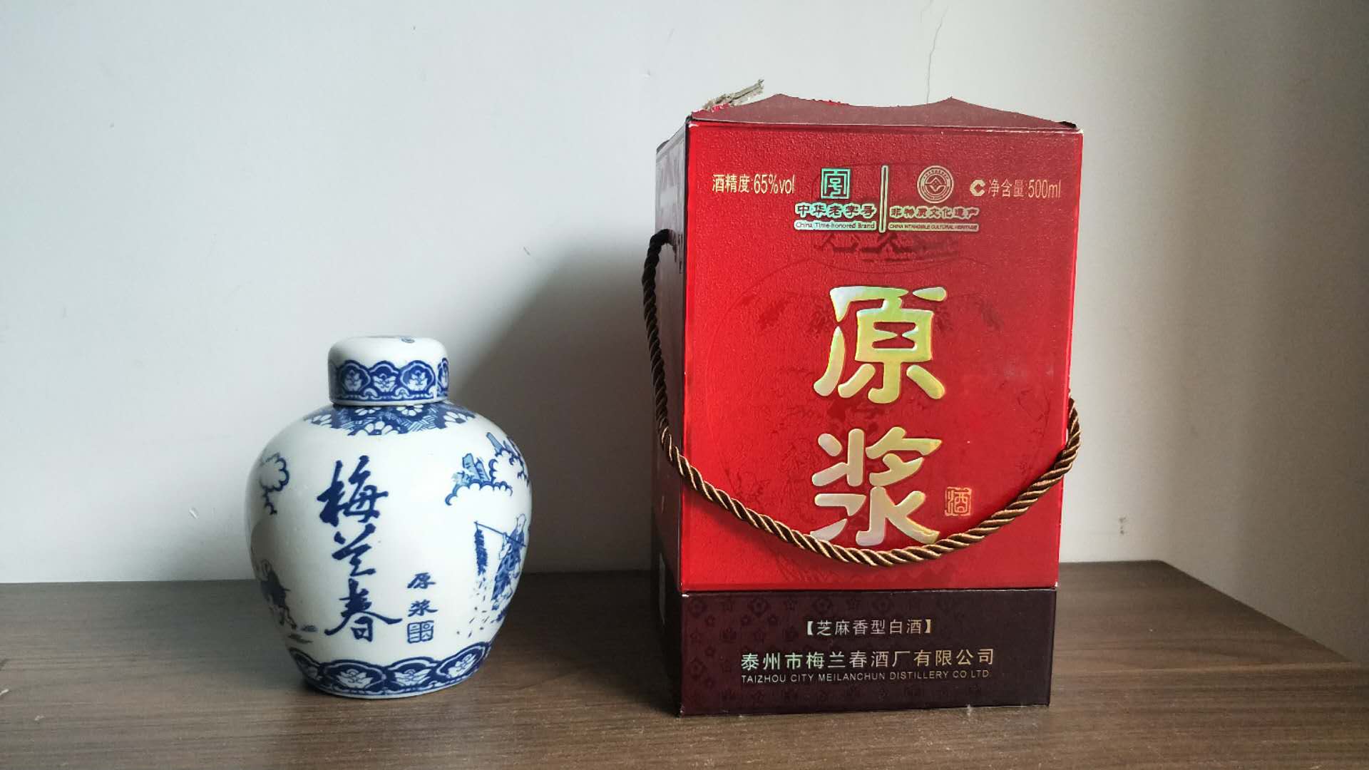 芝麻香型白酒代表品牌（“三高一长多微共酵”为酿造基础）