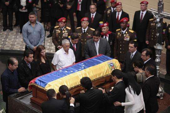 查韦斯去世(委内瑞拉前总统查韦斯为何认为自己癌症是美国造成的？)